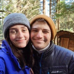 Meet your Poshers Josh and Tash